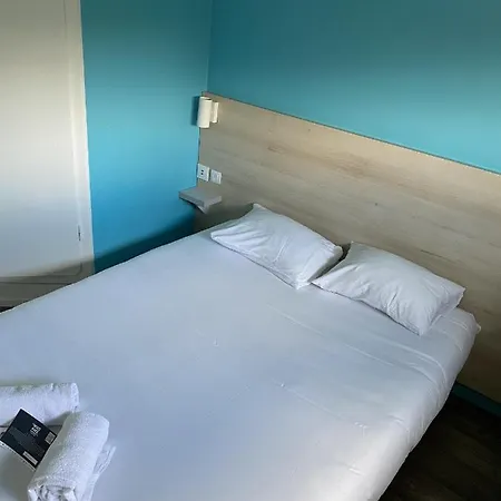 Kyriad Direct La Beaujoire Hotel