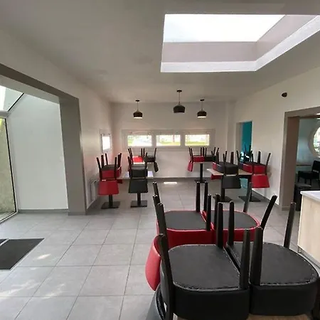 Kyriad Direct La Beaujoire Nantes